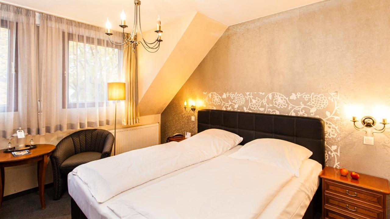 Art Of Comfort Haus Ingeborg Кёльн Экстерьер фото